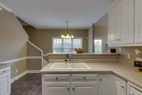 200 Montague Dr, Easley, SC 29640 photo 15