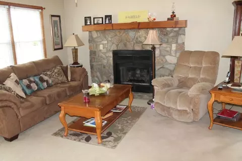 104 Pearson Rd, Easley, SC 29640 photo 7