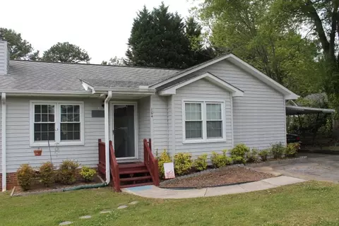 104 Pearson Rd, Easley, SC 29640 photo 2
