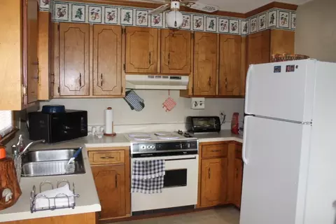 104 Pearson Rd, Easley, SC 29640 photo 15