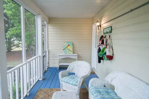 402 Creek Dr, Easley, SC 29642 photo 18