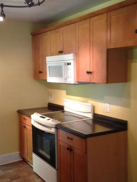 2 Hardy St, Williamston, SC 29697 photo 4