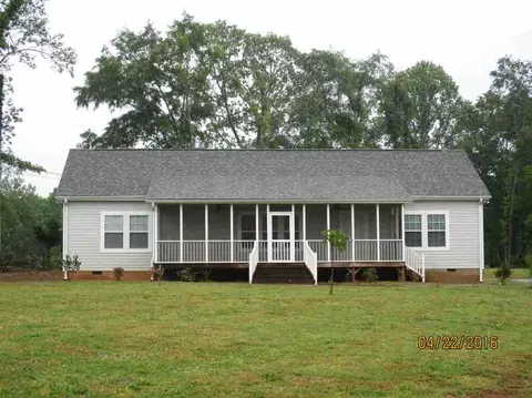 205 Blackbottom Rd, Liberty, SC 29657 photo 1
