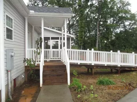 205 Blackbottom Rd, Liberty, SC 29657 photo 4
