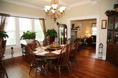 8 Central Ave, Honea Path, SC 29654 photo 7