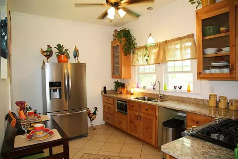 8 Central Ave, Honea Path, SC 29654 photo 8