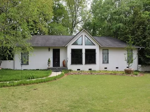490 Brookbend Rd, Central, SC 29630 photo 1