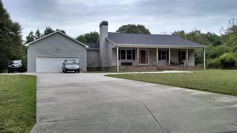 261 Tripp St, Williamston, SC 29697 photo 1