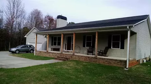 261 Tripp St, Williamston, SC 29697 photo 2