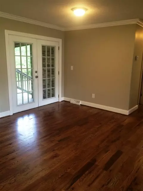 162 Rutledge St, Easley, SC 29640 photo 5