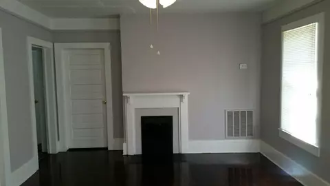 211 S 4th St, Easley, SC 29640 photo 4