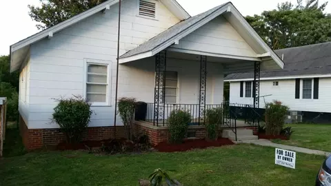 211 S 4th St, Easley, SC 29640 photo 2