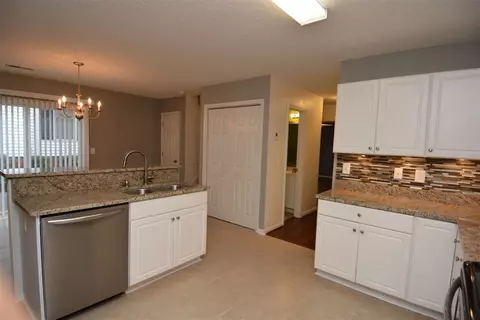 104 Antique Ct, Pendleton, SC 29670 photo 8