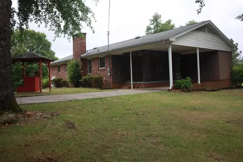 624 Cherokee Trl, Easley, SC 29640 photo 4