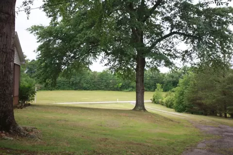 624 Cherokee Trl, Easley, SC 29640 photo 5