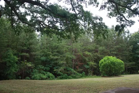624 Cherokee Trl, Easley, SC 29640 photo 6