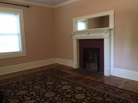 117 S Elm St, Pendleton, SC 29670 photo 9