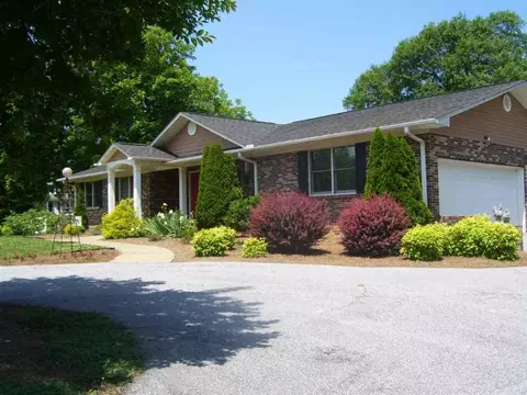 304 Hood Rd, Easley, SC 29640 photo 36