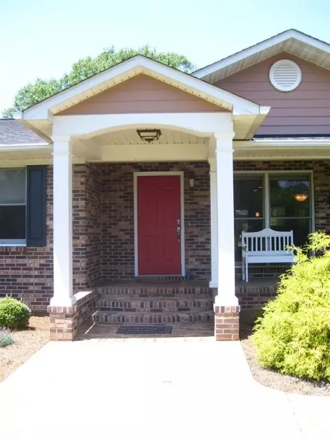 304 Hood Rd, Easley, SC 29640 photo 2