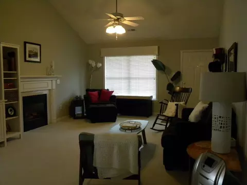 203 Plantation Dr, Pendleton, SC 29670 photo 5
