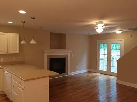 412 Wimberly Ln, Easley, SC 29642 photo 3