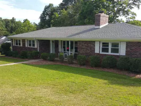157 Beverly St, Central, SC 29630 photo 2