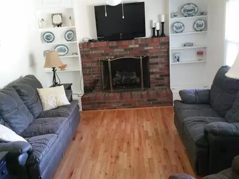 157 Beverly St, Central, SC 29630 photo 7