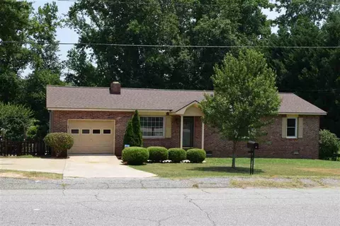 7 Mckay Rd, Honea Path, SC 29654 photo 1