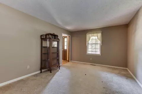 102 Bent Tree St, Easley, SC 29642 photo 17
