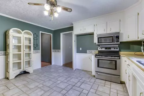 102 Bent Tree St, Easley, SC 29642 photo 10