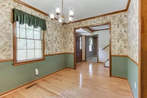 102 Bent Tree St, Easley, SC 29642 photo 4