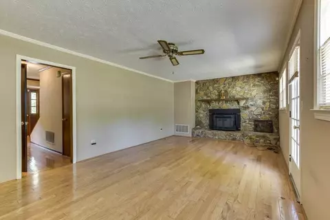 102 Bent Tree St, Easley, SC 29642 photo 12