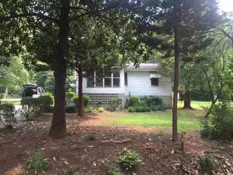 424 Meredith St, Central, SC 29630 photo 1
