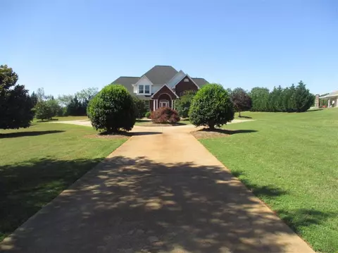410 Devon Way, Anderson, SC 29621 photo 2