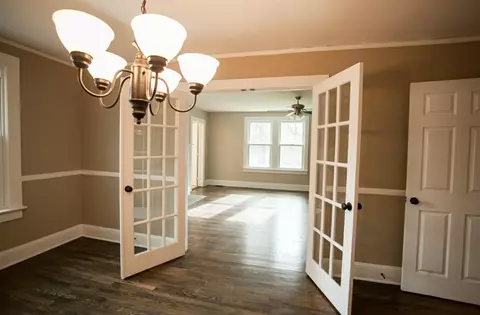 105 Buddin St, Easley, SC 29640 photo 2