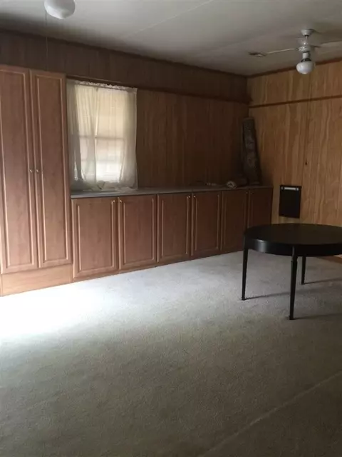 130 Pine Lake Dr, Central, SC 29630 photo 3
