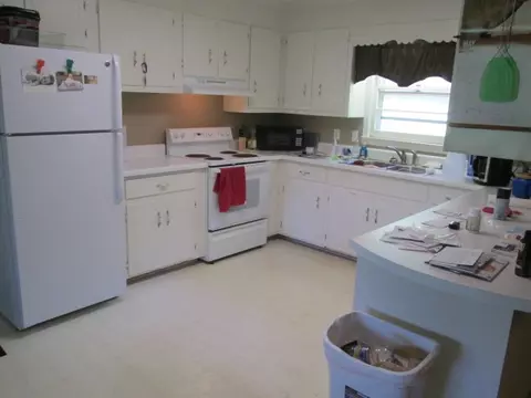 130 Pine Lake Dr, Central, SC 29630 photo 2