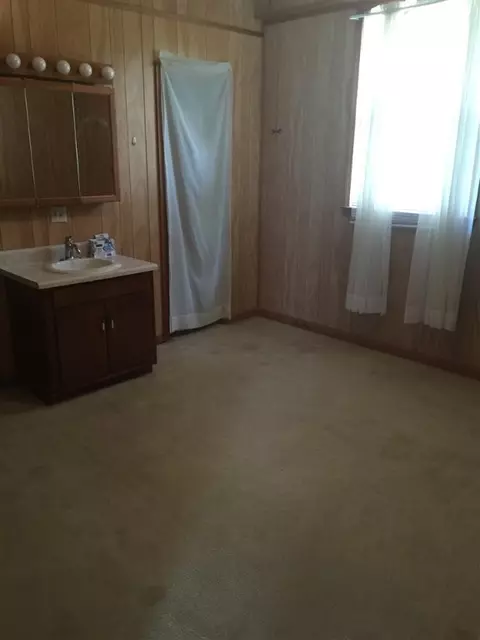 130 Pine Lake Dr, Central, SC 29630 photo 4