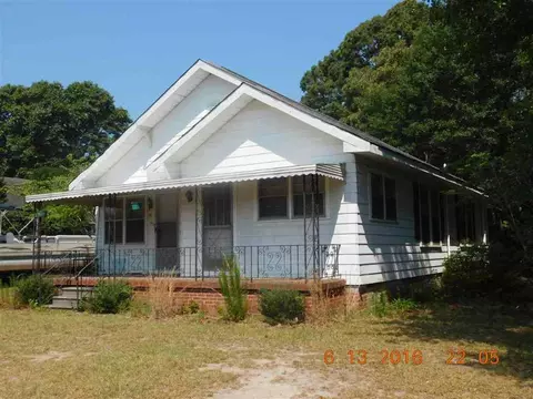 318 Kenneth St, Walhalla, SC 29691 photo 1