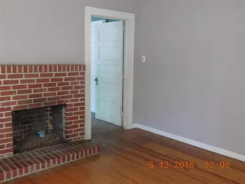 318 Kenneth St, Walhalla, SC 29691 photo 5