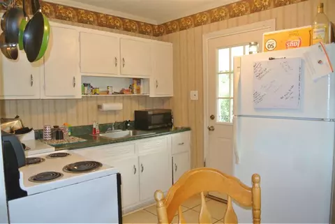 402 Lebanon Rd, Pendleton, SC 29670 photo 3