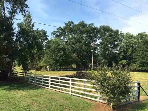104 Owens Rd, Pendleton, SC 29670 photo 3