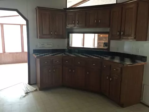 202 E South Boundary St, Walhalla, SC 29691 photo 10
