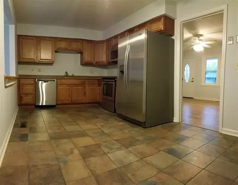 1307 Oak Dr, Pendleton, SC 29670 photo 3