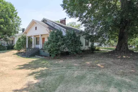 710 Williams St, SC 29656 photo 3