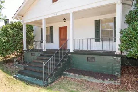 710 Williams St, SC 29656 photo 4