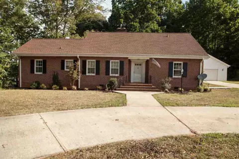 301 Stone Ave, Easley, SC 29640 photo 1