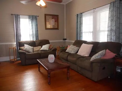 35 Dendy St, Pelzer, SC 29669 photo 6