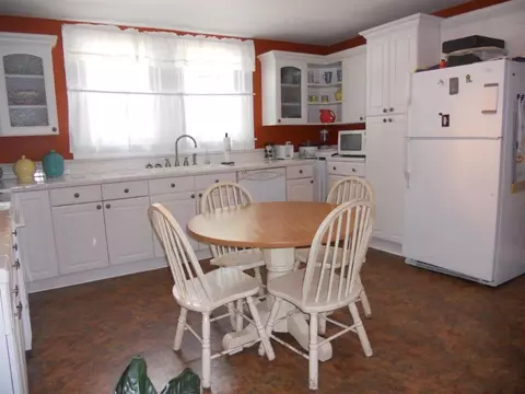 35 Dendy St, Pelzer, SC 29669 photo 9