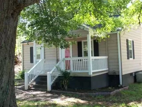 101 Augusta St, Easley, SC 29640 photo 1